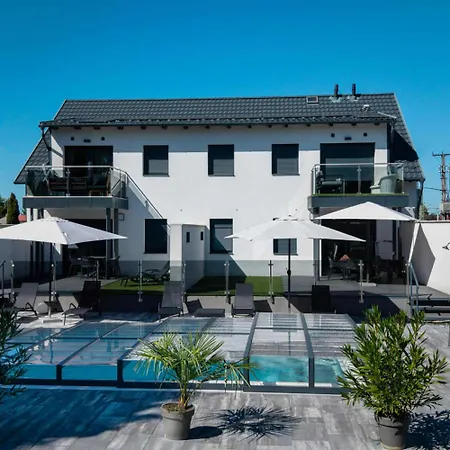 Bala-home & Pool Balatonboglár